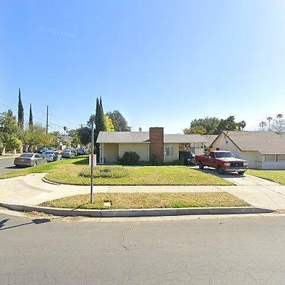 13500 Gridley St, San Fernando, CA 91340