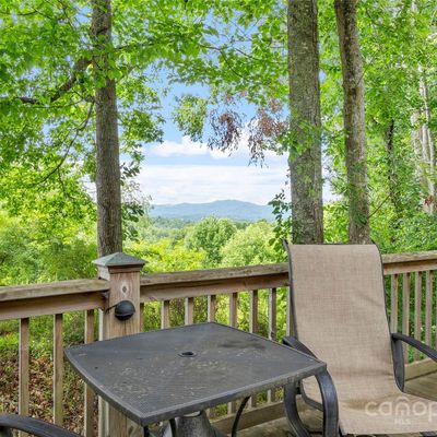 1355 Ridge Rd, Green Mountain, NC 28740