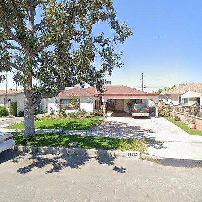 13557 Montague St, Arleta, CA 91331