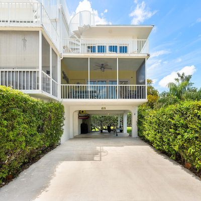 136 Aregood Ln, Islamorada, FL 33036