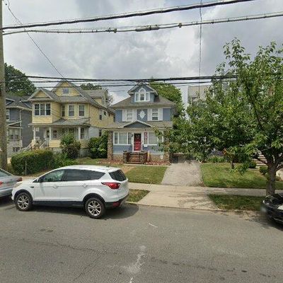 136 Decker Ave, Staten Island, NY 10302