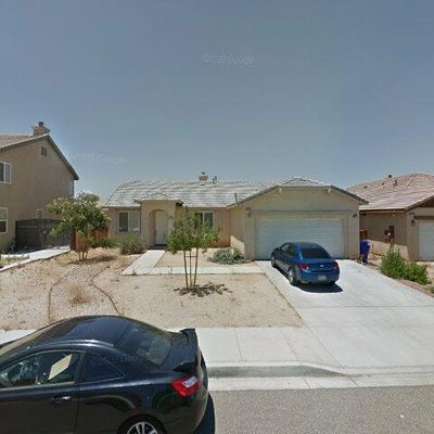 13636 Kitty Hawk St, Victorville, CA 92392