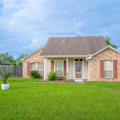 13669 Joseph St, Walker, LA 70785