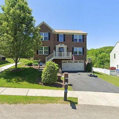 137 Broadstone Dr, Mars, PA 16046