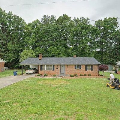 137 Burton Hills Cir, Gastonia, NC 28054