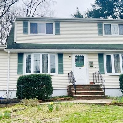 137 Riverview Ter, Riverdale, NJ 07457