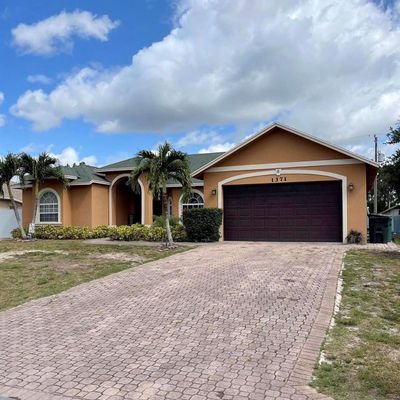 1371 Sw Halford Ave, Port Saint Lucie, FL 34953