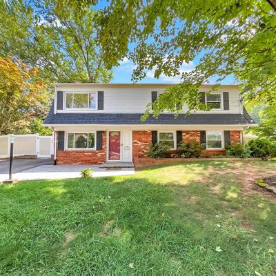 13747 Mapledale Ave, Woodbridge, VA 22193