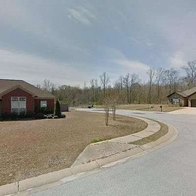 13794 Highland Pointe Dr, Northport, AL 35475