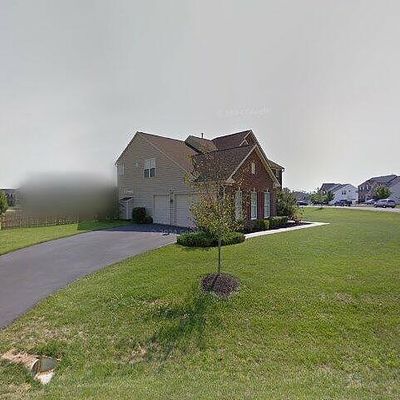 13803 Emerson Dr, Hagerstown, MD 21742