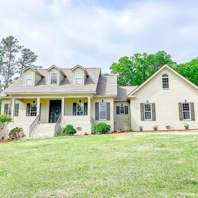 139 Northview Cir, Columbus, MS 39705