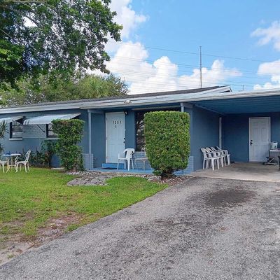 1391 W 1 St St, Riviera Beach, FL 33404