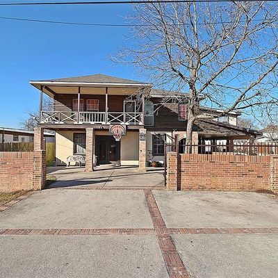 13915 Brownsville St, Houston, TX 77015