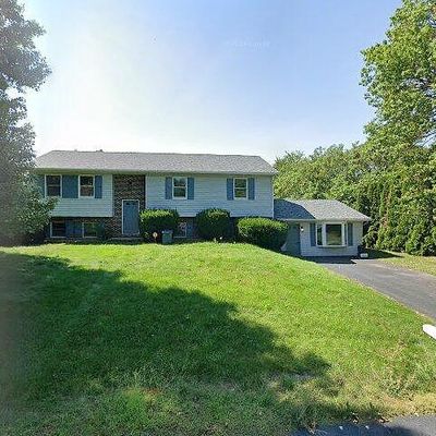 13977 Mar Pen Ave, Waynesboro, PA 17268