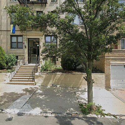 14 65 Th St #3, West New York, NJ 07093