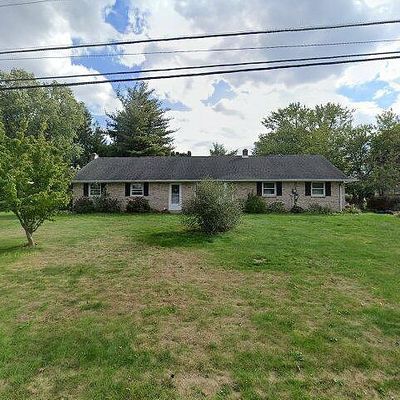 14 Snyder Hill Rd, Lititz, PA 17543