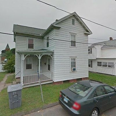 14 Wallace St, Enfield, CT 06082