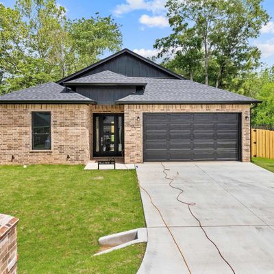 125 Hillcrest, Gladewater, TX 75647