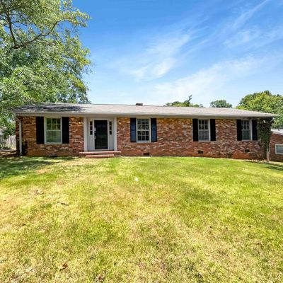 125 Shelton Dr, Spartanburg, SC 29307