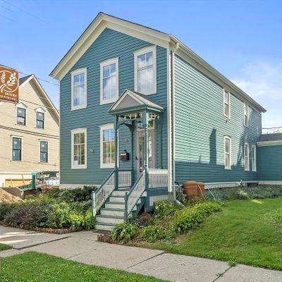 125 W Brown St, Milwaukee, WI 53212