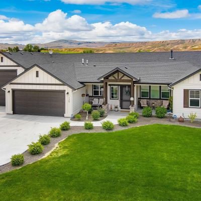 125 Twilight Trl, Marsing, ID 83639