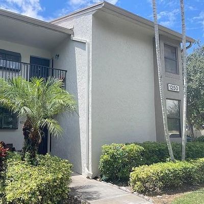 1250 S Military Trl, Deerfield Beach, FL 33442