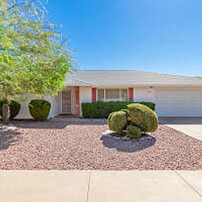 12515 W Keystone Dr, Sun City West, AZ 85375