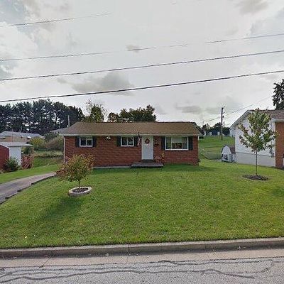 126 Joanne Dr, Latrobe, PA 15650