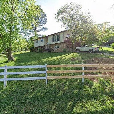 126 Westcliff Dr, Harriman, TN 37748