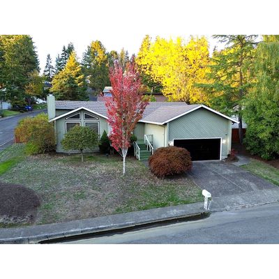 12601 Se Regency View St, Happy Valley, OR 97086