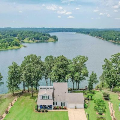 12691 Country Club Dr, Northport, AL 35475