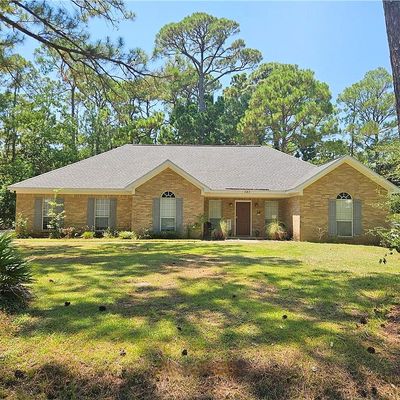 127 Audubon St, Dauphin Island, AL 36528