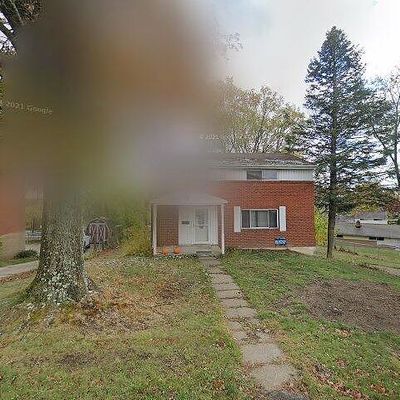 127 Viennese Dr, Pittsburgh, PA 15209