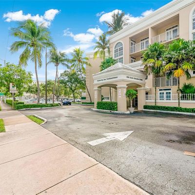 1280 S Alhambra Cir, Coral Gables, FL 33146