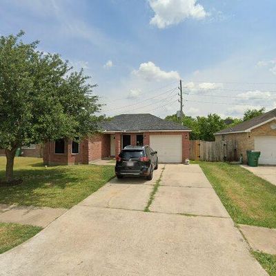 12806 Rio Bravo St, Rosharon, TX 77583