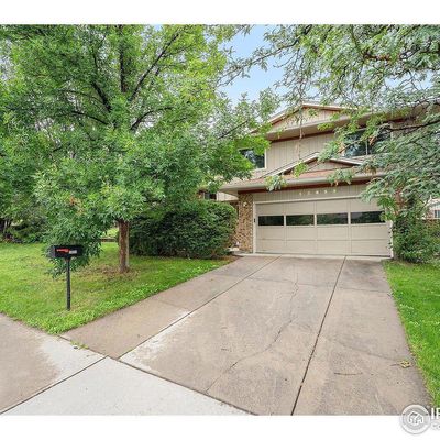 12833 W Jewell Dr, Lakewood, CO 80228