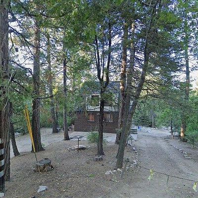 129 B Ln, Lake Arrowhead, CA 92352