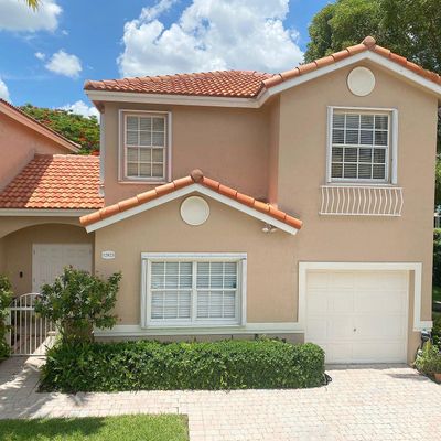 12923 Nw 7 Th St, Pembroke Pines, FL 33028