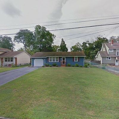 1299 Singer Ln, Vineland, NJ 08361