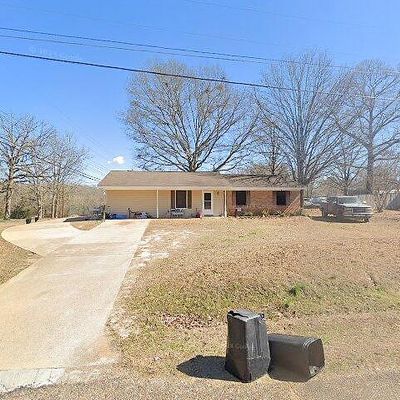 13 Angela Dr, Columbus, MS 39702