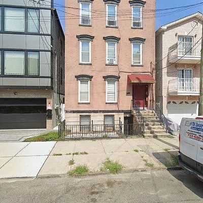 13 Cambridge Ave, Jersey City, NJ 07307