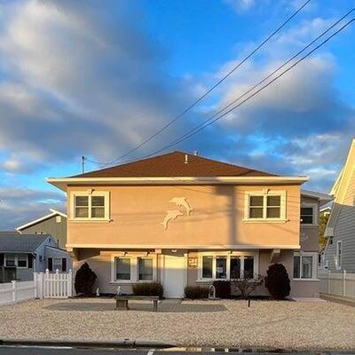 13 Elizabeth Ave, Lavallette, NJ 08735