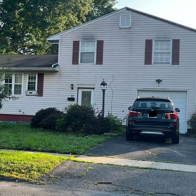 13 Patton Rd, Bloomfield, CT 06002