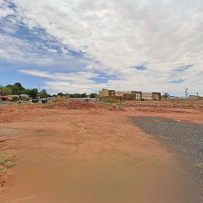 13 Rosemary Ln, Page, AZ 86040