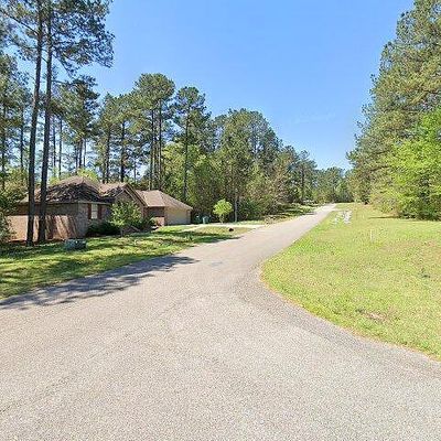 13 Vermont Dr, Petal, MS 39465