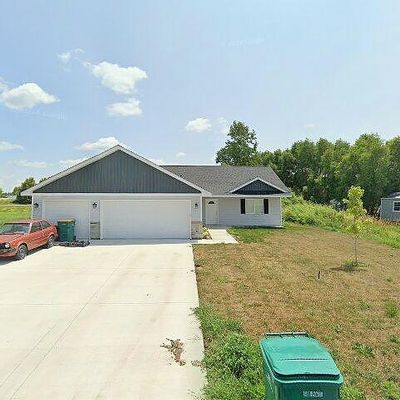 130 Galway Pl, Green Isle, MN 55338