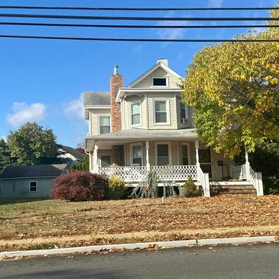 130 South St, Freehold, NJ 07728