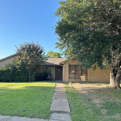 1301 Ellington Dr, Mesquite, TX 75150