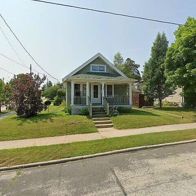 1301 Green St, Manitowoc, WI 54220