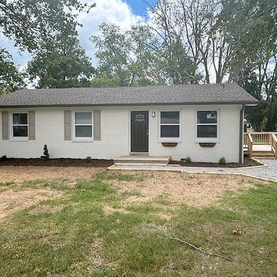 1302 E Grundy St, Tullahoma, TN 37388